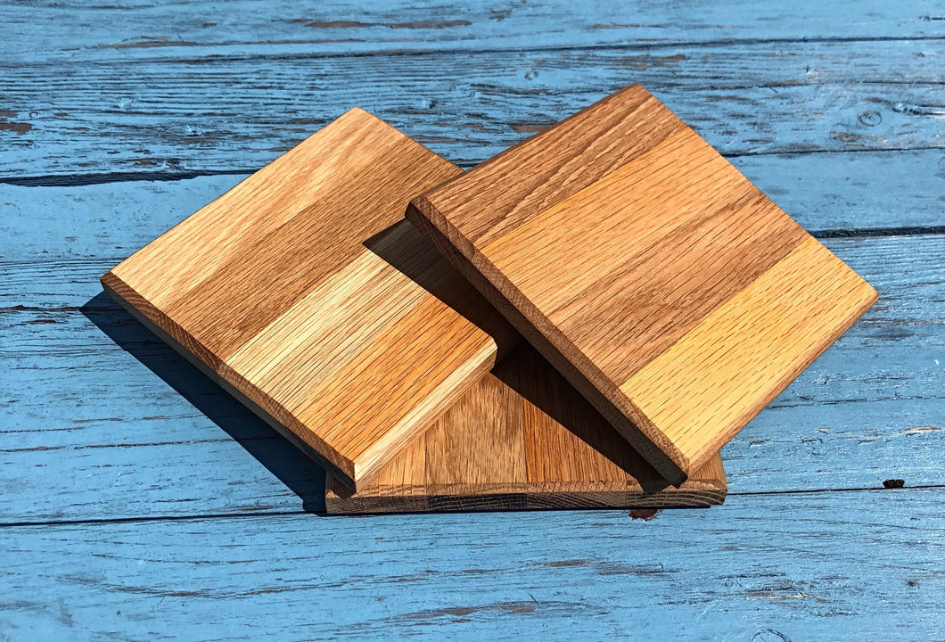 Solid oak chopping board.